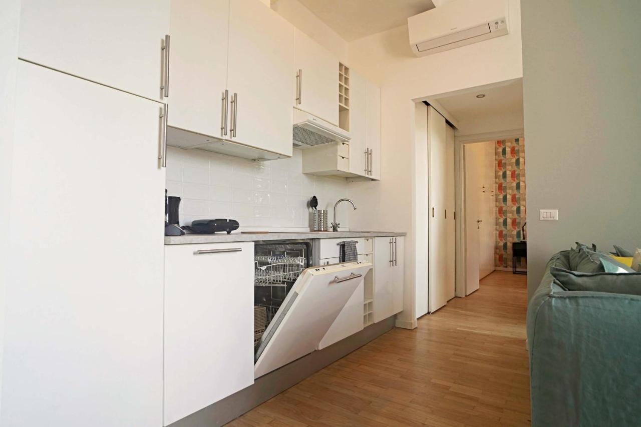 Elegant Apartment Near Brera Area Milán Exterior foto